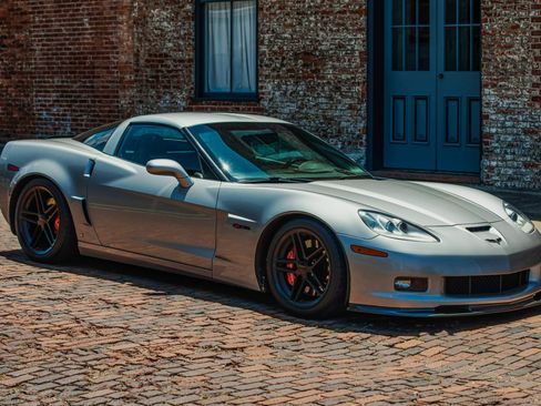 Used 2008 Chevrolet Corvette Z06 w/ Preferred Equipment Group image 1