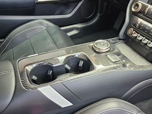 Used 2021 Ford Mustang Shelby GT500 w/ Carbon Fiber Handling Package image 20