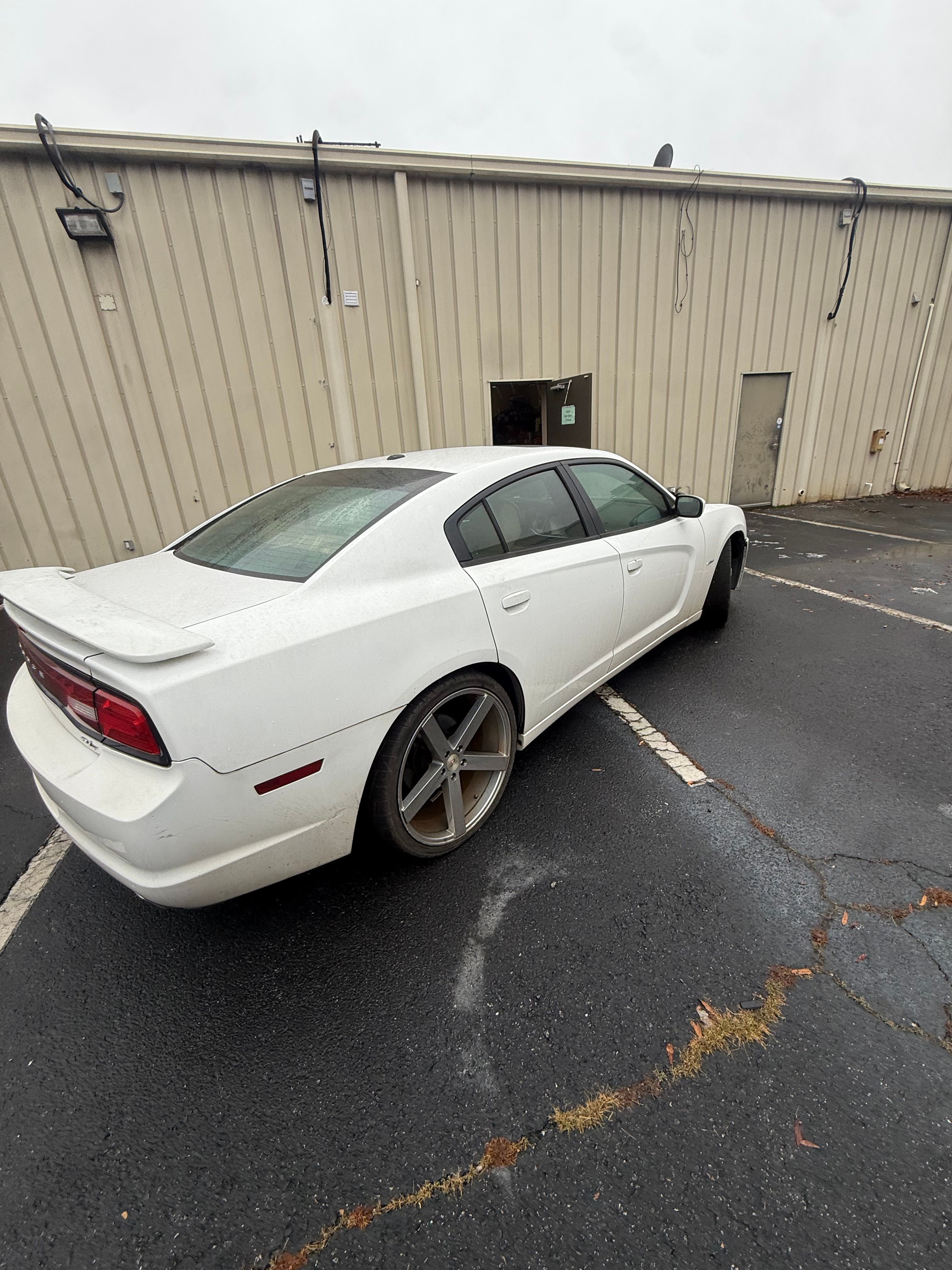Used 2012 Dodge Charger R/T RWD image 5