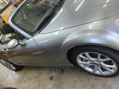 Used 2015 MAZDA MX-5 Miata Grand Touring w/ Premium Package RWD image 5