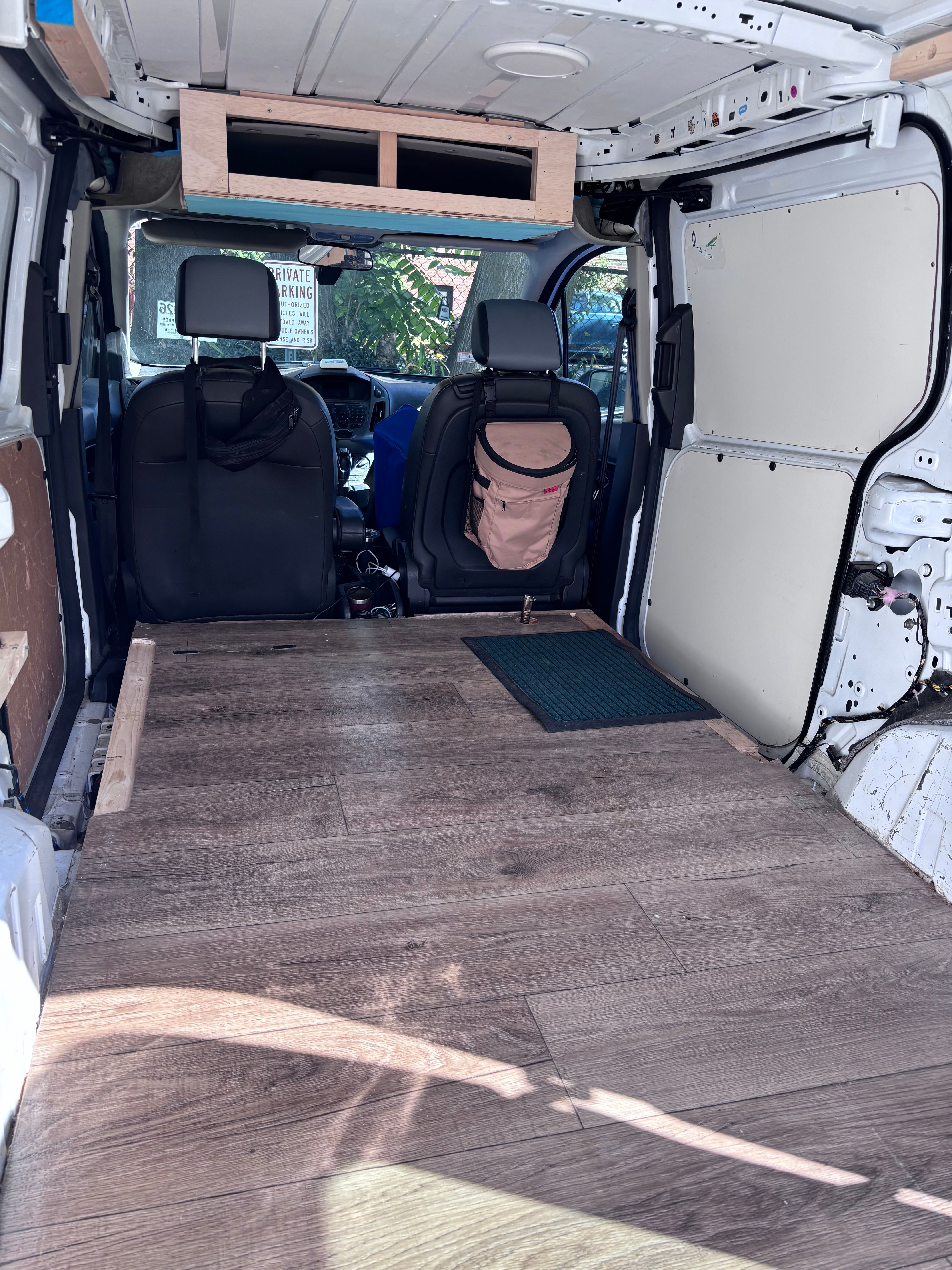 Used 2018 Ford Transit Connect XL FWD image 6