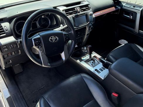 Used 2018 Toyota 4Runner Limited AWD/4WD image 12