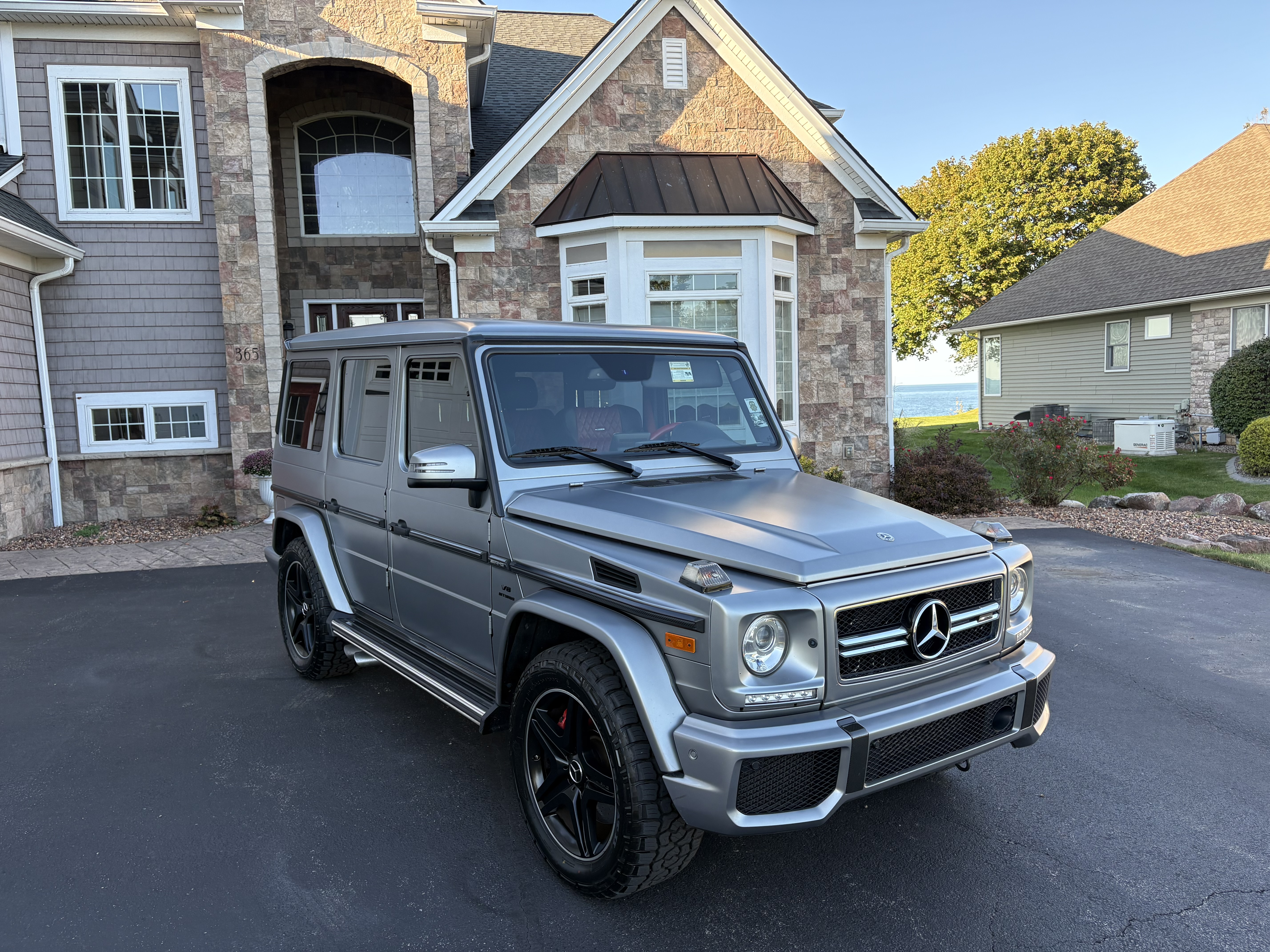 Used 2018 Mercedes-Benz G 63 AMG 4MATIC image 1