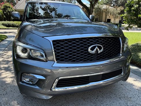 Used 2017 INFINITI QX80 2WD w/ Driver Assistance Package image 13