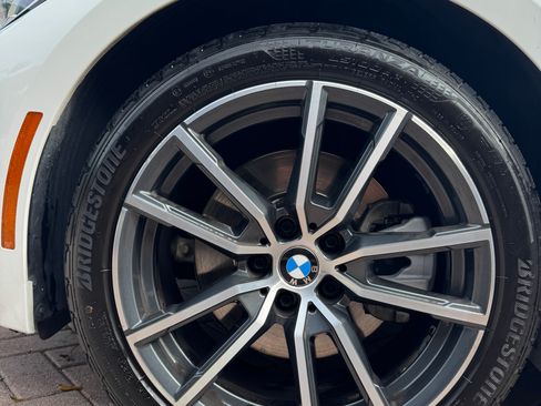 Used 2019 BMW 330i Sedan w/ Convenience Package image 15