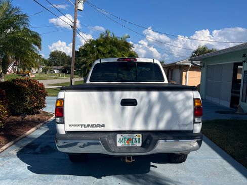 Used 2002 Toyota Tundra SR5 image 4