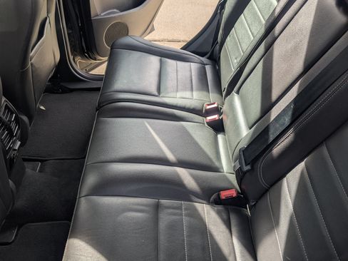 Used 2013 Ford C-MAX SEL image 11