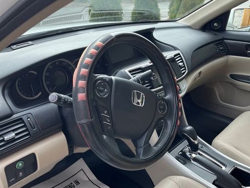 Used 2015 Honda Accord EX-L image 2