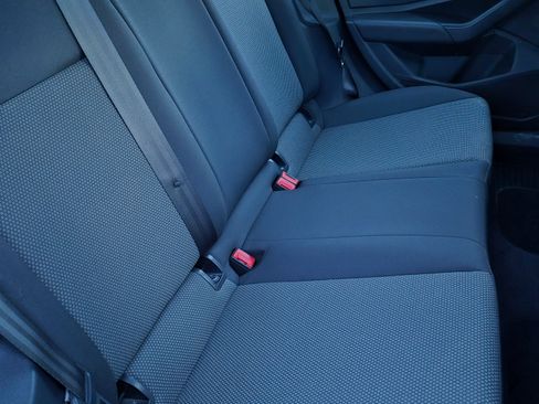 Used 2019 Volkswagen Jetta S image 18