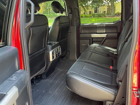 Used 2018 Ford F150 Lariat w/ Equipment Group 502A Luxury image 11