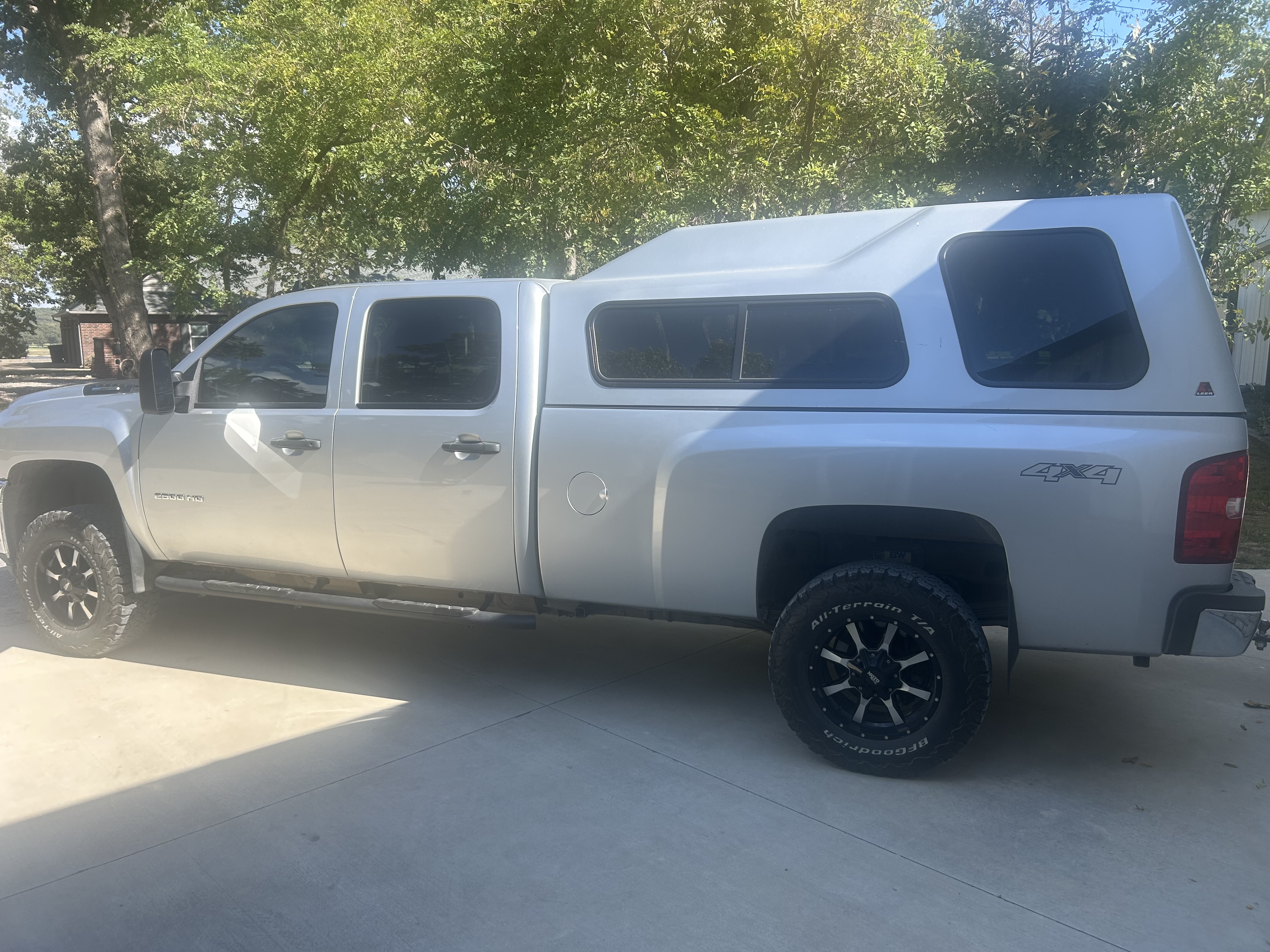 Used 2014 Chevrolet Silverado 2500 LT w/ Interior Plus Package AWD/4WD image 19