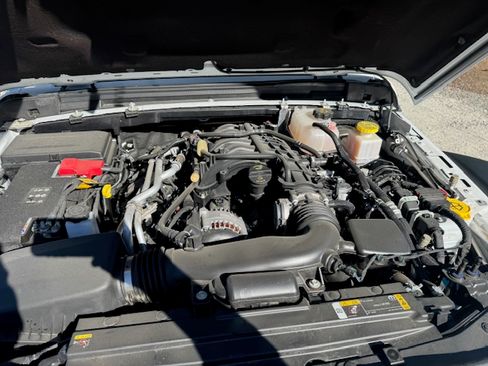 Used 2023 Jeep Gladiator Rubicon w/ Trailer Tow Package image 4