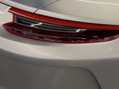 Used 2018 Porsche 911 GT3 image 18