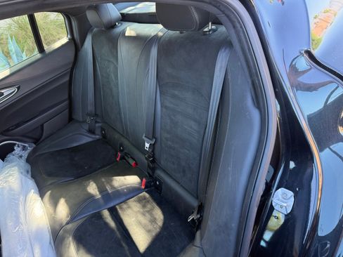 Used 2017 Alfa Romeo Giulia Quadrifoglio image 17