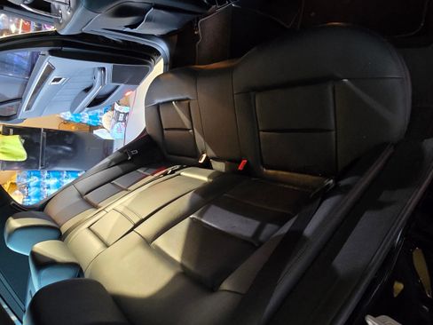 Used 2013 Mercedes-Benz E 350 Sedan image 11