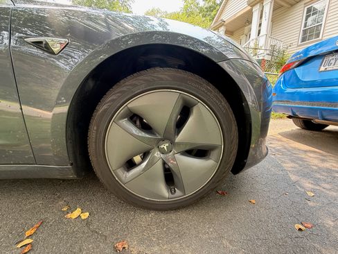 Used 2019 Tesla Model 3 Long Range AWD/4WD image 13