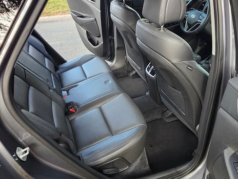 Used 2016 Hyundai Tucson Limited w/ Option Group 03 image 15