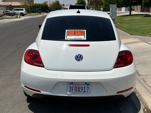 Used 2014 Volkswagen Beetle 2.5 FWD image 7