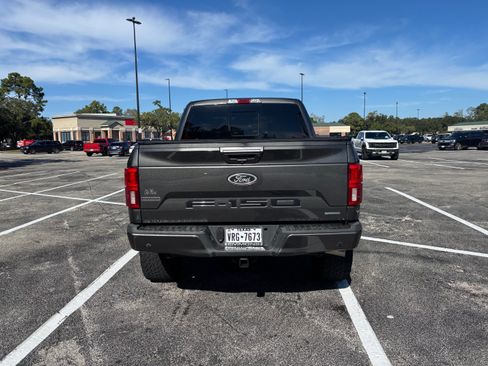 Used 2018 Ford F150 Lariat image 9