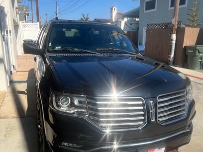 Used 2016 Lincoln Navigator Select