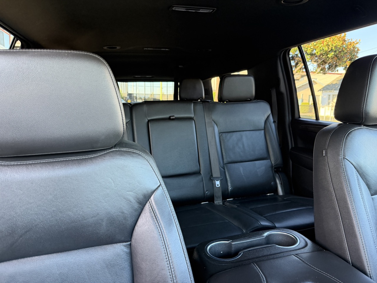 Used 2021 Chevrolet Suburban LT RWD image 16