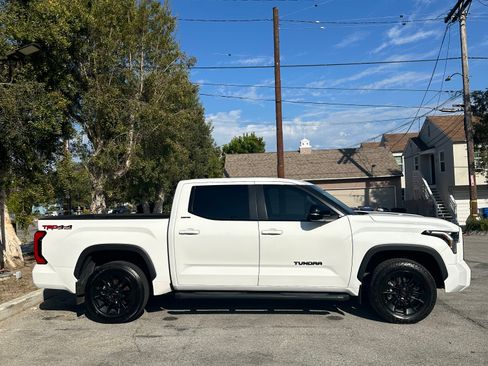 Used 2024 Toyota Tundra Limited w/ TRD Off-Road Package AWD/4WD image 4