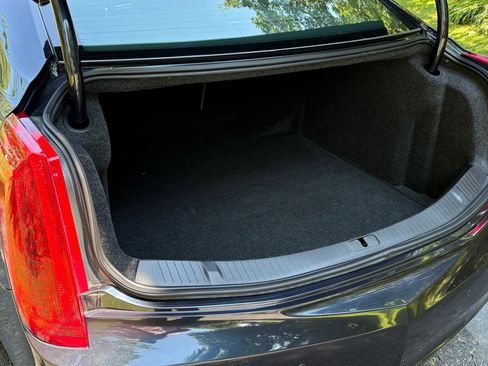 Used 2013 Cadillac XTS Premium FWD image 10