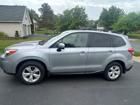Used 2016 Subaru Forester 2.5i Limited w/ Protection Package #2 AWD/4WD image 9