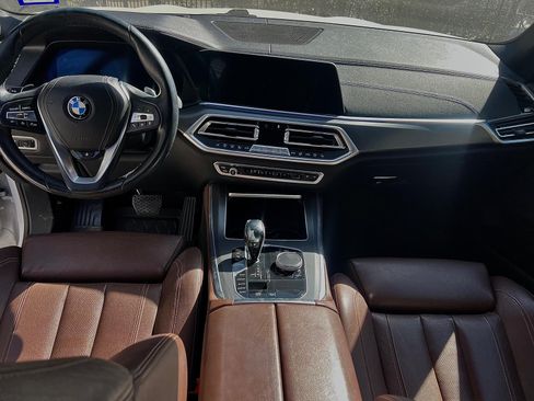 Used 2019 BMW X5 xDrive40i w/ Premium Package 2 image 2