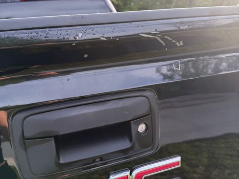 Used 2017 GMC Sierra 1500 SLE w/ Elevation Edition AWD/4WD image 9