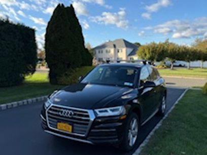 Used 2019 Audi Q5 2.0T Premium Plus w/ Premium Plus Package