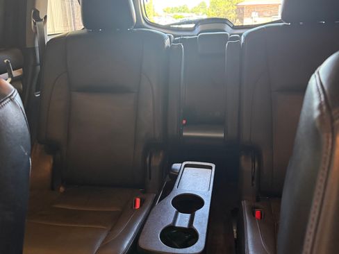 Used 2018 Toyota Highlander XLE FWD image 8