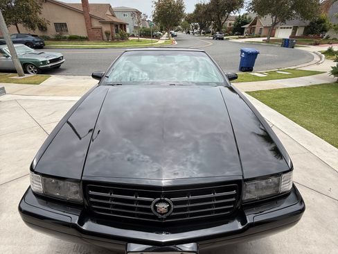 Used 2002 Cadillac Eldorado Touring w/ Preffered Equipment Group FWD image 12
