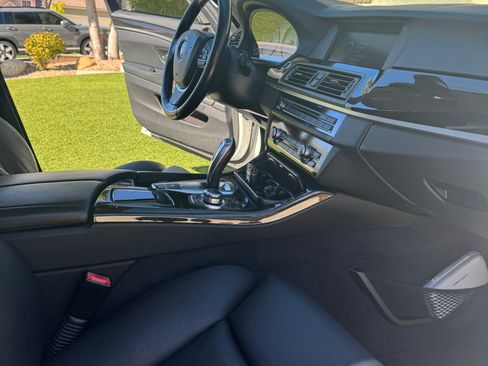 Used 2011 BMW 535i 535i Sedan 4D image 8