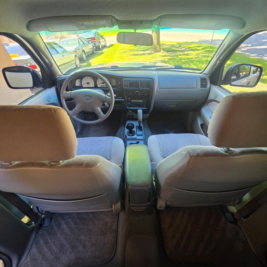 Used 2003 Toyota Tacoma PreRunner RWD image 12