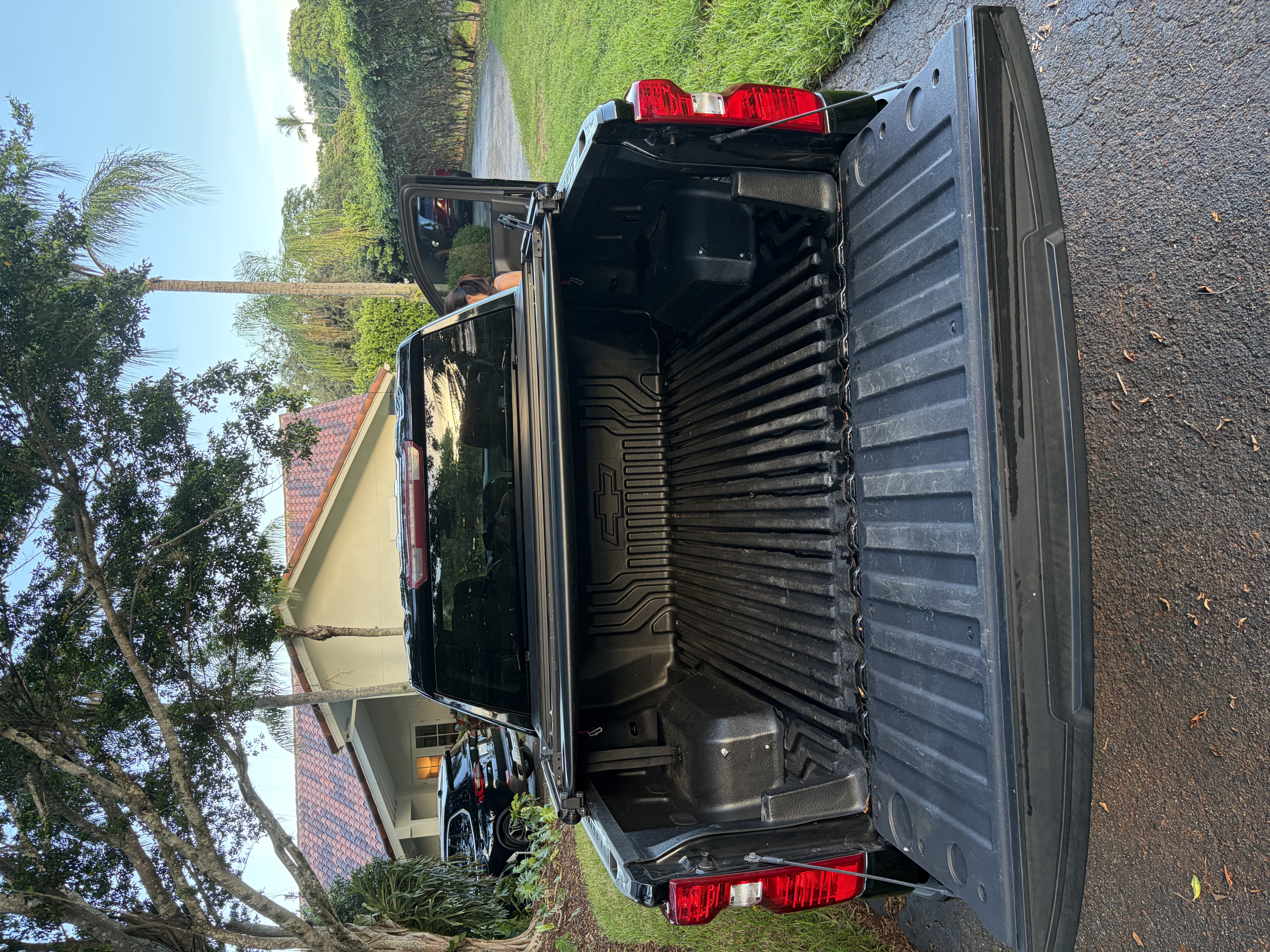 Used 2023 Chevrolet Silverado 1500 Custom RWD image 11
