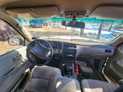 Used 1996 Toyota T100 SR5 image 8