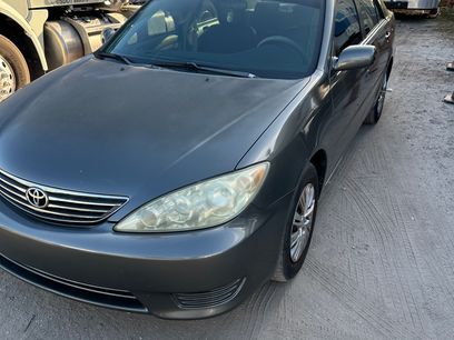 Used 2006 Toyota Camry LE