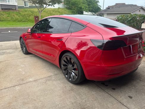 Used 2022 Tesla Model 3 Performance image 5