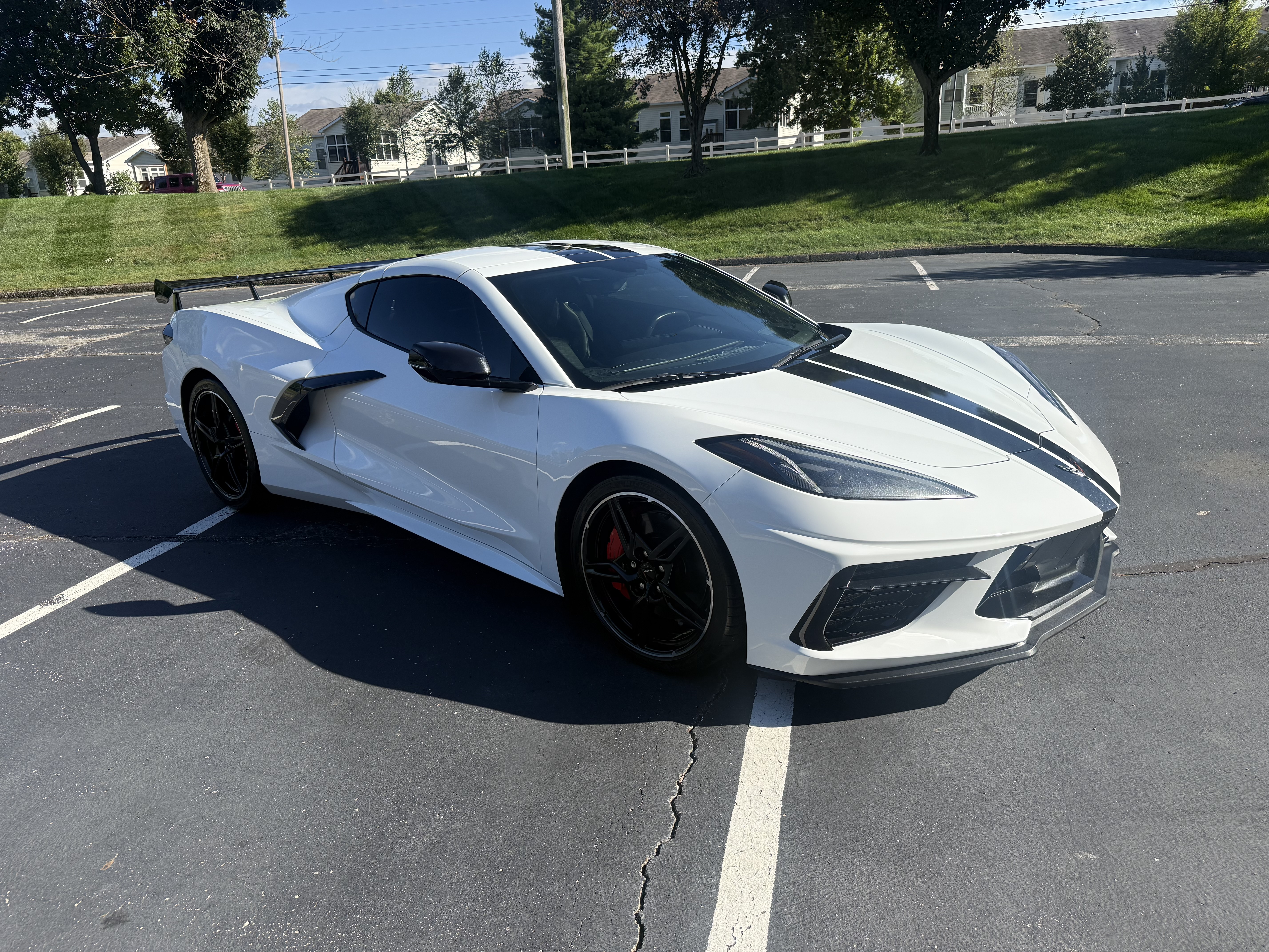 Used 2020 Chevrolet Corvette Stingray Preferred Cpe w/ 2LT Preferred Equipment Group RWD image 2