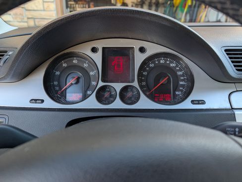 Used 2008 Volkswagen Passat Komfort image 5