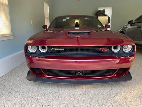 Used 2021 Dodge Challenger R/T Scat Pack RWD image 1