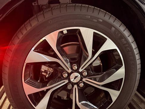 Used 2023 Ford Mustang Mach-E Premium image 15