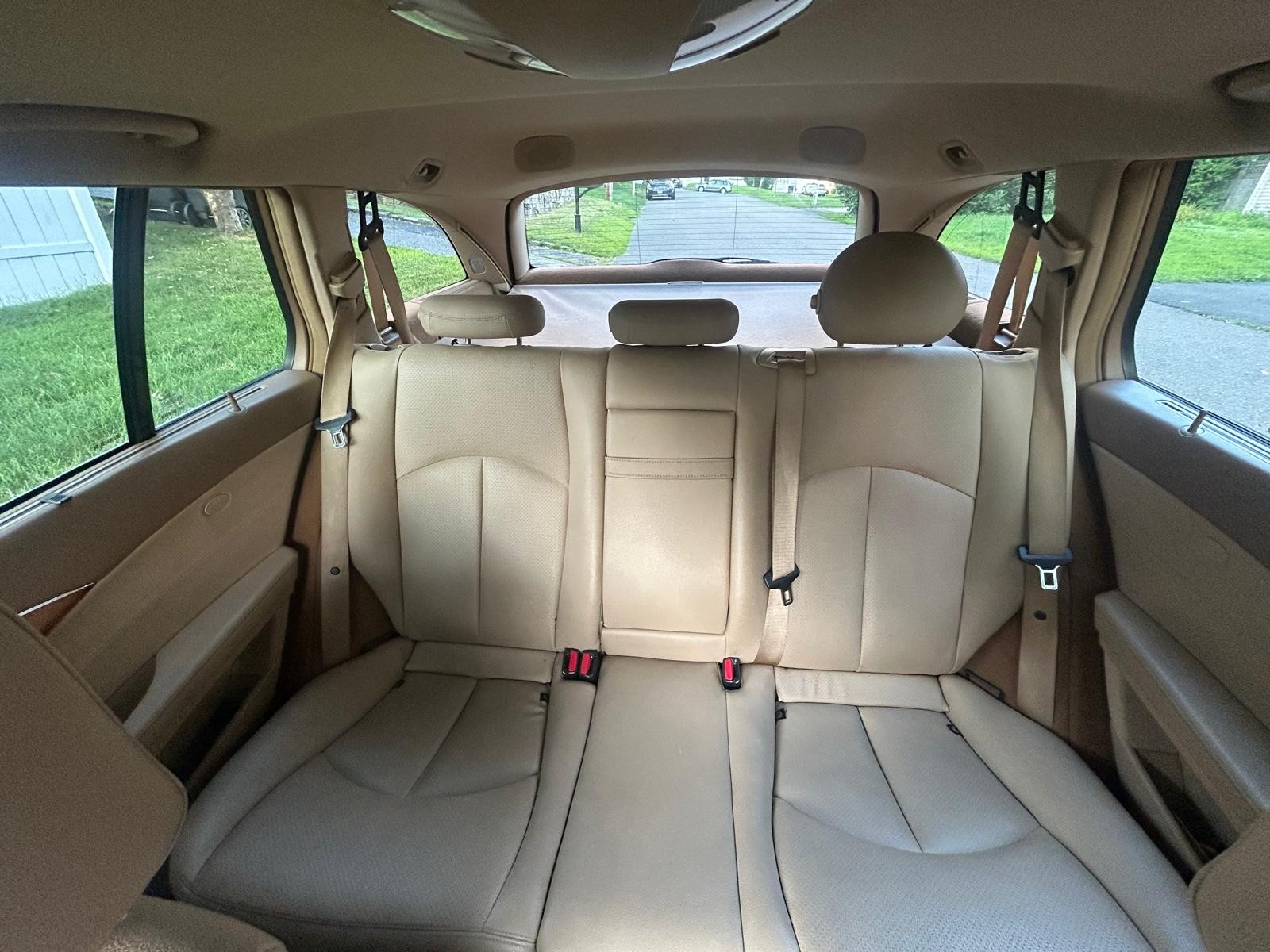 Used 2009 Mercedes-Benz E 350 4MATIC Wagon image 12