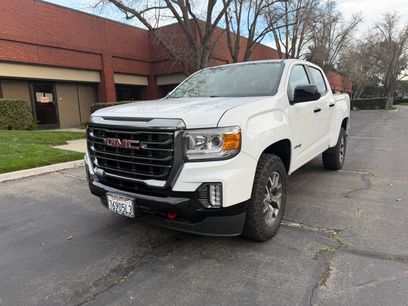 Used 2022 GMC Canyon AT4 w/ Trailering Package