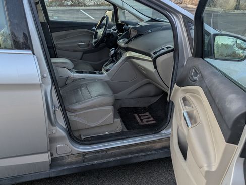 Used 2013 Ford C-MAX Energi SEL FWD image 13