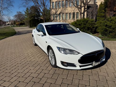 Used 2014 Tesla Model S image 15