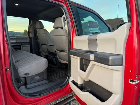 Used 2022 Ford F250 XLT w/ XLT Premium Package AWD/4WD image 9