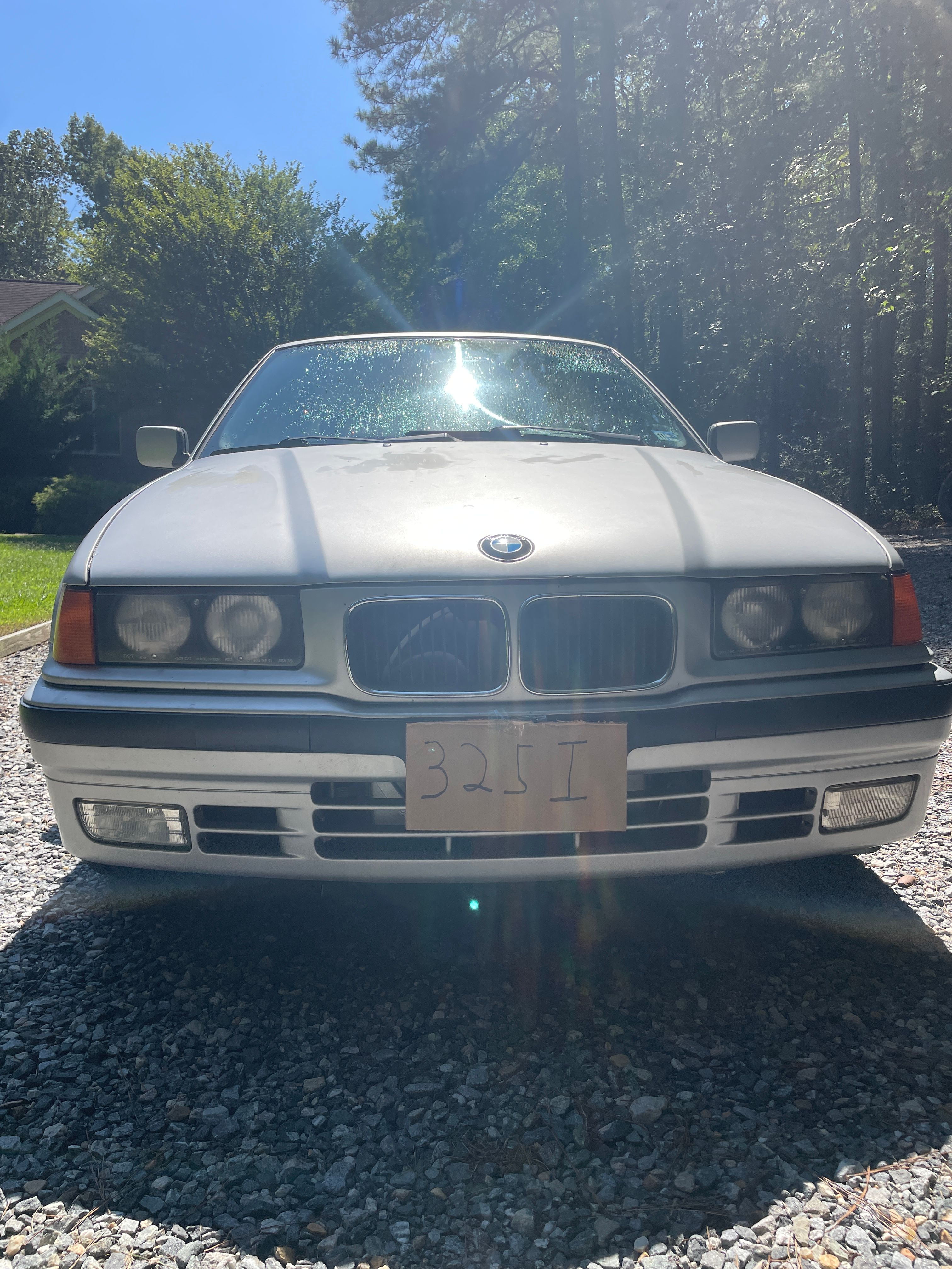 Used 1993 BMW 325i Sedan RWD image 5