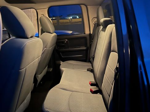 Used 2016 RAM 1500 Express image 9